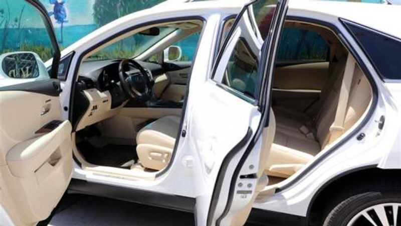 Thumbnail 4 of 2014 Lexus RX Fwd